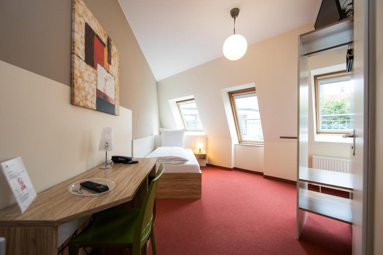 Nu Wave Hotel Berlin - Digital Check-In 2025 外观 照片