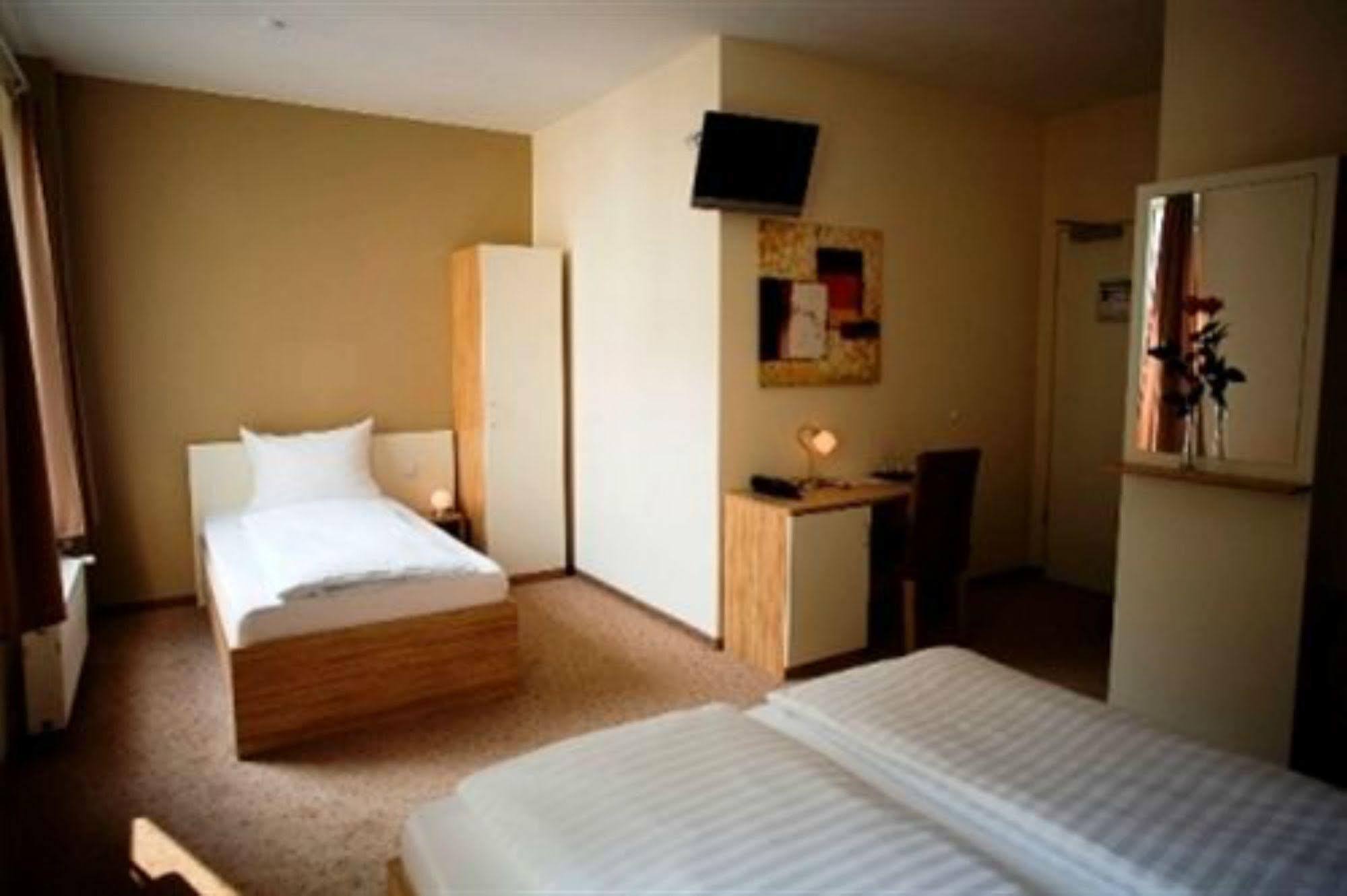 Nu Wave Hotel Berlin - Digital Check-In 2025 外观 照片